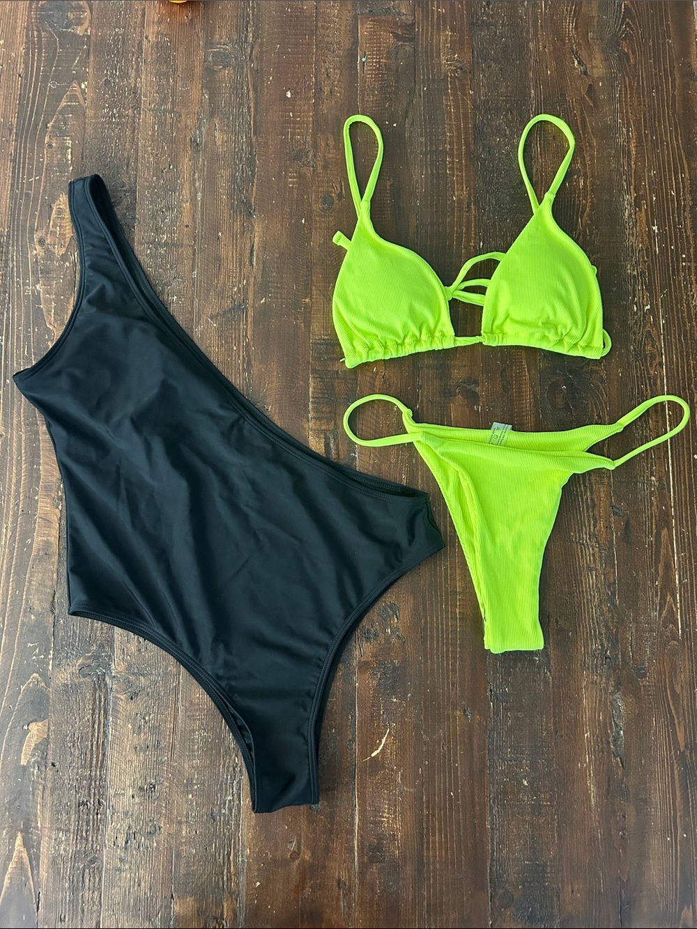 SHEIN Neon yellow Triangle Bikini Set with Black One-Shoulder Swimsuit
